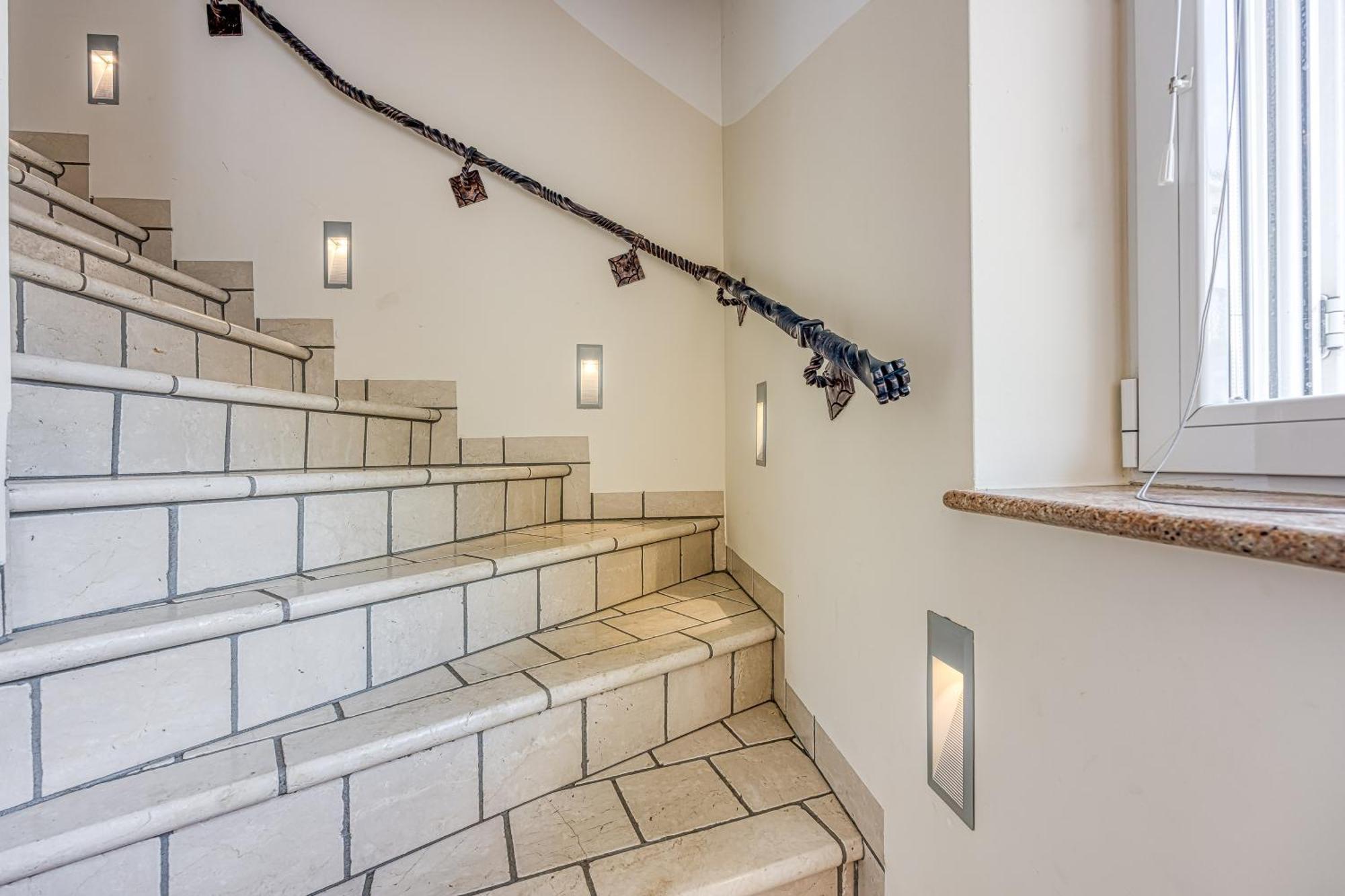 Debeli Rtic Apartments - Happy Rentals Ankaran Exterior photo